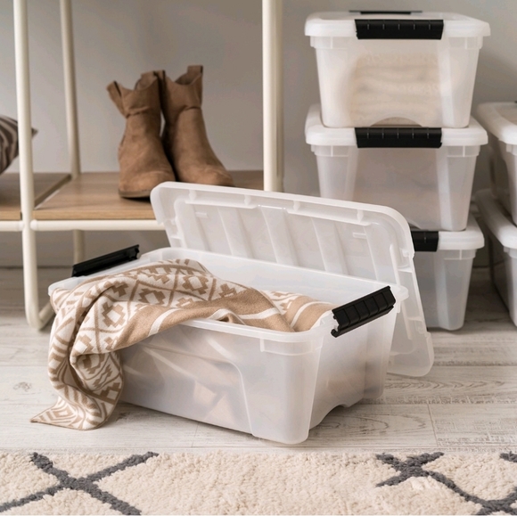 12 Qt Plastic Storage Boxes with Latches 10 Pack - Picture 3 of 4